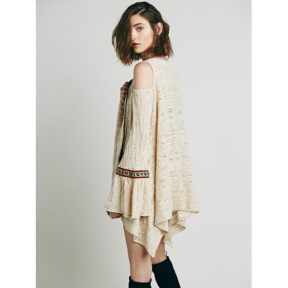Free People Beige Crochet Cold Shoulder Bell Slv Asymmetrical Tunic Mini Dress - Picture 8 of 16